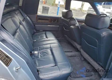 1989 Cadillac Deville z USA, uszkodzony, nr VIN 1G6CD5152K4358496